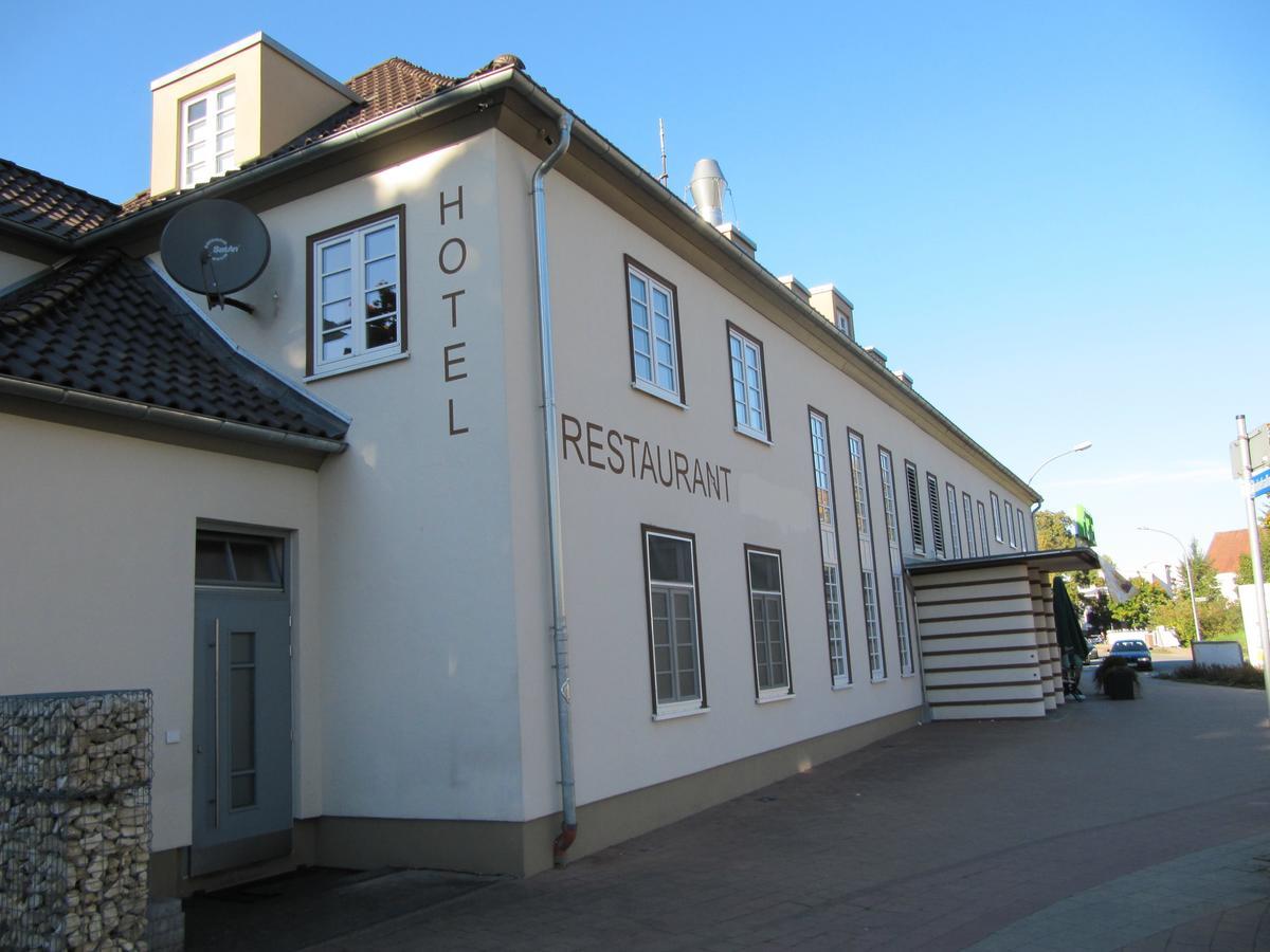 Hotel Stadt Steinheim Steinheim  エクステリア 写真